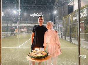 Harapan Melody Prima di HUT Suami: Semoga Cinta Kita Abadi Harapan Melody Prima di HUT Suami: Semoga Cinta Kita Abadi