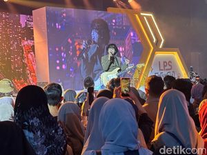 Hari Pertama LPS Financial Festival Ditutup Penampilan Coldiac dan Wali