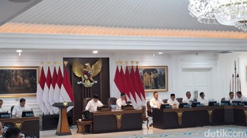 Prabowo Puji Kinerja Para Menteri: 10 Bulan Penuh Kerja dan Prestasi