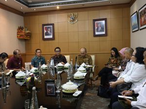 Pemkot Denpasar Gandeng Bank Dunia Kelola Sampah Organik Rumah Tangga Pemkot Denpasar Gandeng Bank Dunia Kelola Sampah Organik Rumah Tangga