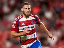 Diamuk Fans, Fortuna Dusseldorf Batal Rekrut Pemain Israel Ini