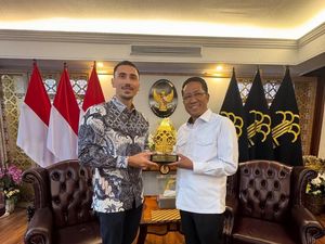 Vincent Verhaag Sah Jadi WNI, Lepas Kewarganegaraan Belanda Vincent Verhaag Sah Jadi WNI, Lepas Kewarganegaraan Belanda