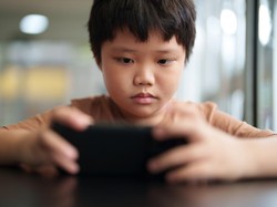 Banyak Dilakukan Anak Sekolah, Studi Ungkap Sering Nge-Game Bisa Bikin Depresi