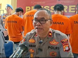 Polisi Tangkap 4 Debt Collector Tarik Paksa Motor Milik Ojol di Depok