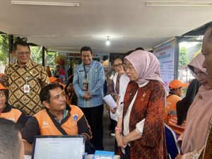 MenPAN-RB Tinjau CKG di RPTRA Kramat Pela, Pastikan Layanan Berjalan Baik MenPAN-RB Tinjau CKG di RPTRA Kramat Pela, Pastikan Layanan Berjalan Baik