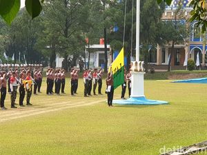 Melihat Latihan Gabungan Pertama Paskibraka 2025 Jelang HUT Ke-80 RI Melihat Latihan Gabungan Pertama Paskibraka 2025 Jelang HUT Ke-80 RI