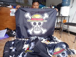 Berkah Bendera One Piece, Pria Magelang Panen Cuan