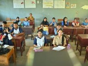 Respons Siswa Ikuti Pelajaran Koding-Kecerdasan Artifisial di Kalteng: Asyik Banget Respons Siswa Ikuti Pelajaran Koding-Kecerdasan Artifisial di Kalteng: Asyik Banget