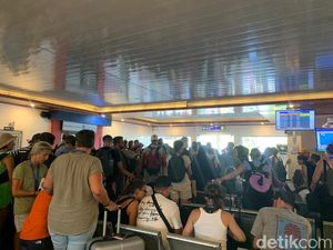 ASDP Lembar Siagakan 13 Kapal Feri Antisipasi Lonjakan Turis Asing ke Bali ASDP Lembar Siagakan 13 Kapal Feri Antisipasi Lonjakan Turis Asing ke Bali