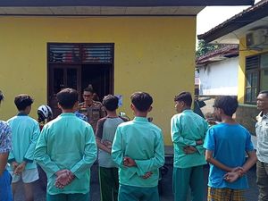 Bolos dan Main Judi Slot, 10 Siswa SMP di Lampung Terjaring Razia Satpol PP