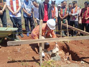 Sempat Ditolak-Izin Dicabut, Pabrik Tambang Batu Mangan Dibangun di Kupang Sempat Ditolak-Izin Dicabut, Pabrik Tambang Batu Mangan Dibangun di Kupang