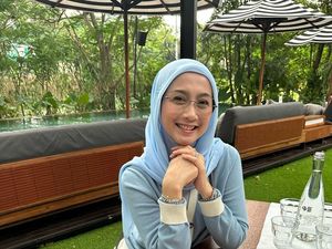 Kompaknya Desy Ratnasari Saat Makan Bareng Ruben Onsu dan Raffi Ahmad