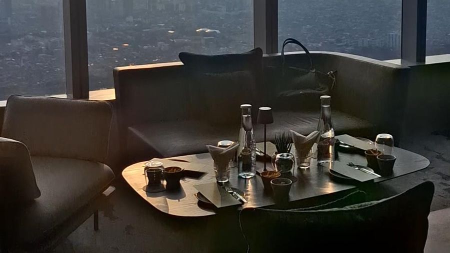 Video Spesial! Menikmati Kopi Cocktail dan Mocktail di Bar Tertinggi Indonesia