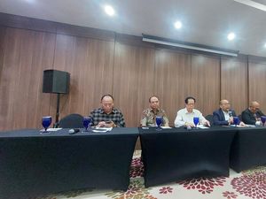 Sempat Didemo Massa soal Tanah di Padang Golf, Pondok Indah Buka Suara Sempat Didemo Massa soal Tanah di Padang Golf, Pondok Indah Buka Suara