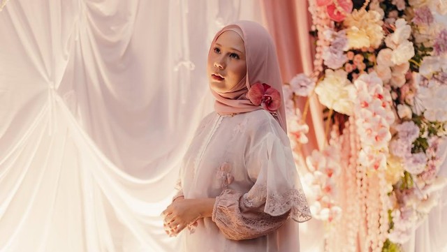Update Informasi Selebriti InsertLive : Nadin Amizah & Faishal Tanjung Akad Nikah Hari Ini, Vidi Aldiano: Bismillah