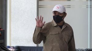Ditangkap Usai Rakernas NasDem, Bupati Koltim Abdul Azis Tiba di KPK