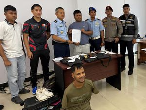 Polda Riau dan Avsec Gagalkan Pengiriman Sabu di Bandara SSK II