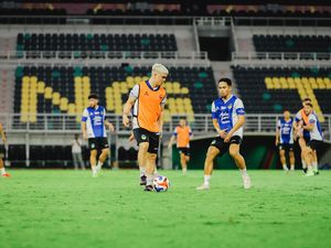 Prediksi Susunan Pemain Persebaya Vs PSIM Jogja Malam Nanti