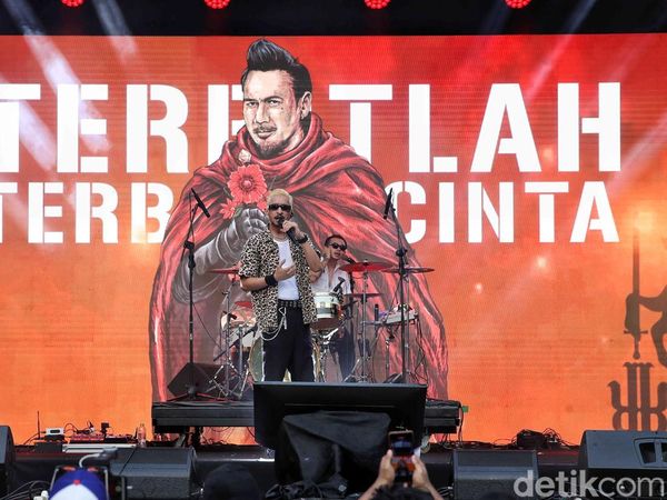Ada One Piece di Konser Rebellion Rose