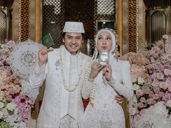Yeay Sah! Arbani Yasiz dan Raissa Ramadhani Menikah