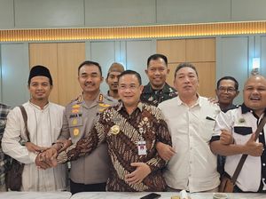Bupati Pati-Korlap Aksi Sepakati Pembatalan PBB 250%, Polisi Imbau Warga Bijak Bupati Pati-Korlap Aksi Sepakati Pembatalan PBB 250%, Polisi Imbau Warga Bijak