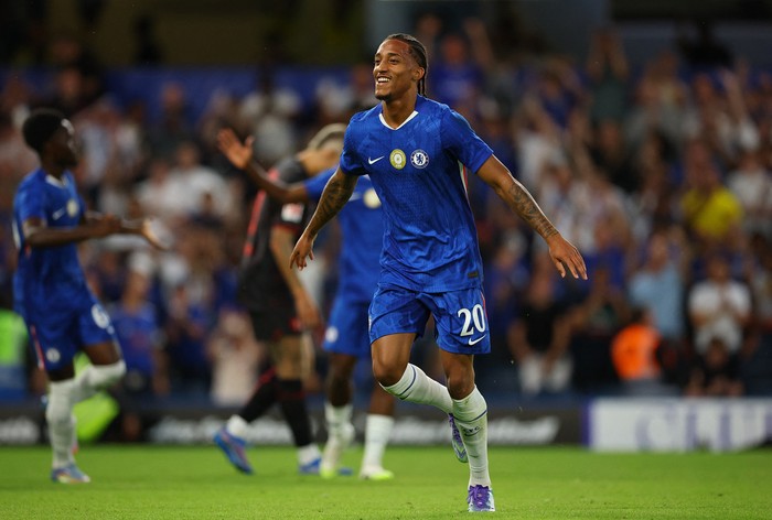 Soccer Football - Friendly - Chelsea v Bayer Leverkusen - Stamford Bridge, London, Britain - August 8, 2025 Chelsea's Joao Pedro celebrates scoring their second goal Action Images via Reuters/Andrew Boyers