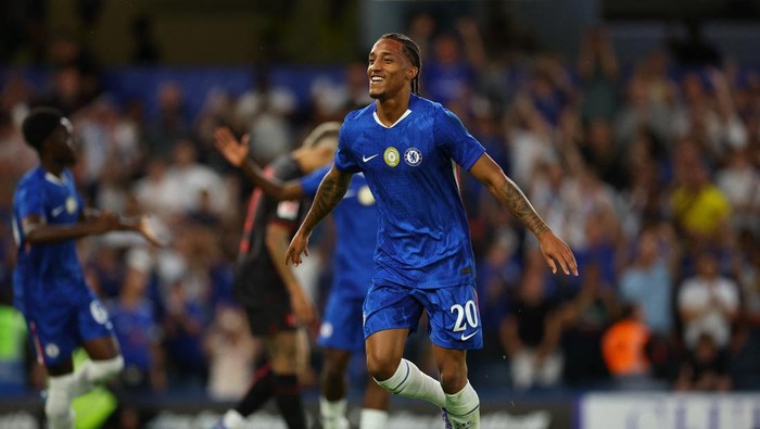 Soccer Football - Friendly - Chelsea v Bayer Leverkusen - Stamford Bridge, London, Britain - August 8, 2025 Chelseas Joao Pedro celebrates scoring their second goal Action Images via Reuters/Andrew Boyers