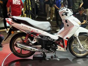 Tampang Motor Baru Honda yang Konsumsi BBM-nya 71,4 KM/Liter Tampang Motor Baru Honda yang Konsumsi BBM-nya 71,4 KM/Liter