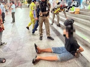 Aksi Pria Nganggur di Thailand Bakar Turis Hidup-hidup karena Frustasi Aksi Pria Nganggur di Thailand Bakar Turis Hidup-hidup karena Frustasi
