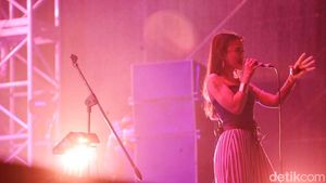 Musik Magis Barasuara di The Sound Project 8