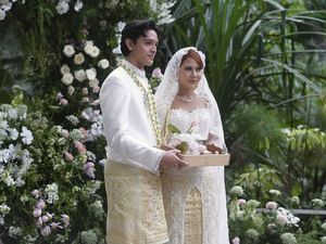 7 Pesona Nadin Amizah Jadi Pengantin Sunda, Cantik Dengan Riasan Soft Glam 7 Pesona Nadin Amizah Jadi Pengantin Sunda, Cantik Dengan Riasan Soft Glam