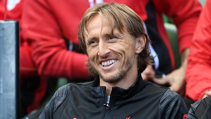DUBLIN, IRELAND - AUGUST 09: Luka Modric of AC Milan looks on during the pre-season friendly match between Leeds United and AC Milan at Aviva Stadium on August 09, 2025 in Dublin, Ireland. (Photo by Charles McQuillan/Getty Images)