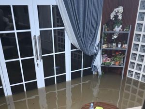 Hujan Deras Sebabkan Banjir di Cibinong, 82 Rumah Terendam