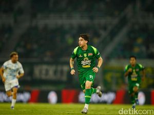 Jefferson Silva Datang, Dejan Tumbas Tetap Bek Kiri?