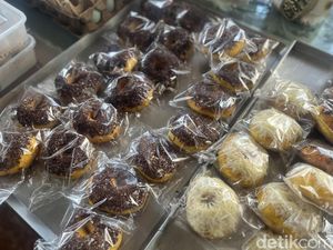 Ci Mehong Jualan Donat Rp 15 Ribu per Buah, Seperti Apa Rasanya? Ci Mehong Jualan Donat Rp 15 Ribu per Buah, Seperti Apa Rasanya?