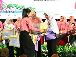 Kick Off Program Laut Sebasah, Kemensos Beri Bantuan ke Warga Muara Kamal