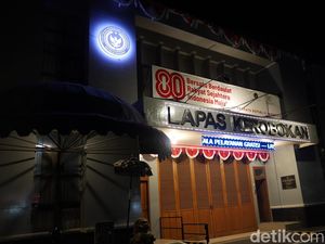 Narapidana Tertua di Lapas Kerobokan Dapat Amnesti Narapidana Tertua di Lapas Kerobokan Dapat Amnesti