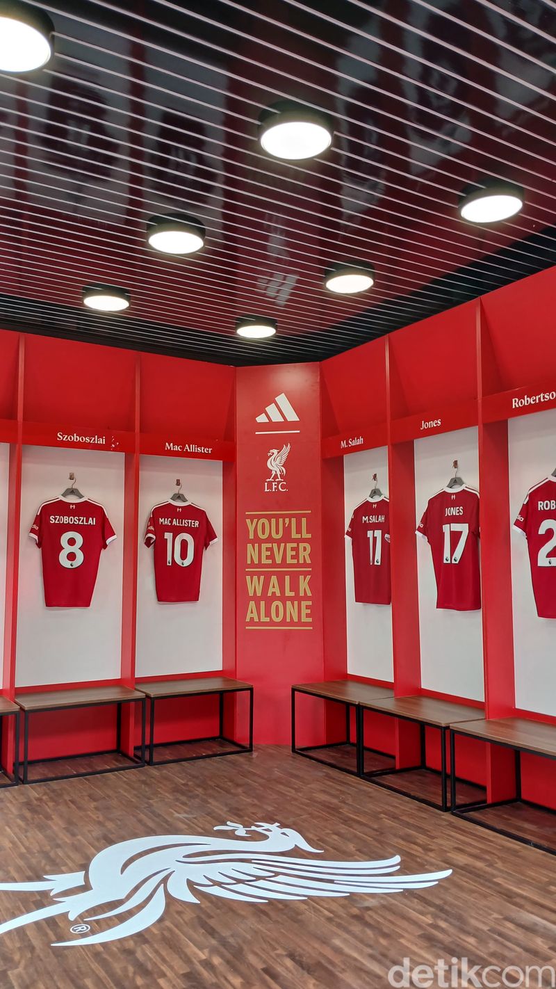 LFC x adidas Indonesia