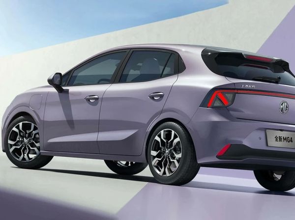 Potret MG4 EV Terbaru yang Tampangnya Makin Kalem