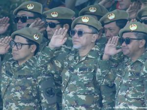 Bahlil soal Video Gibran Tak Salami Dirinya hingga AHY: Salah Ambil Gambar Itu