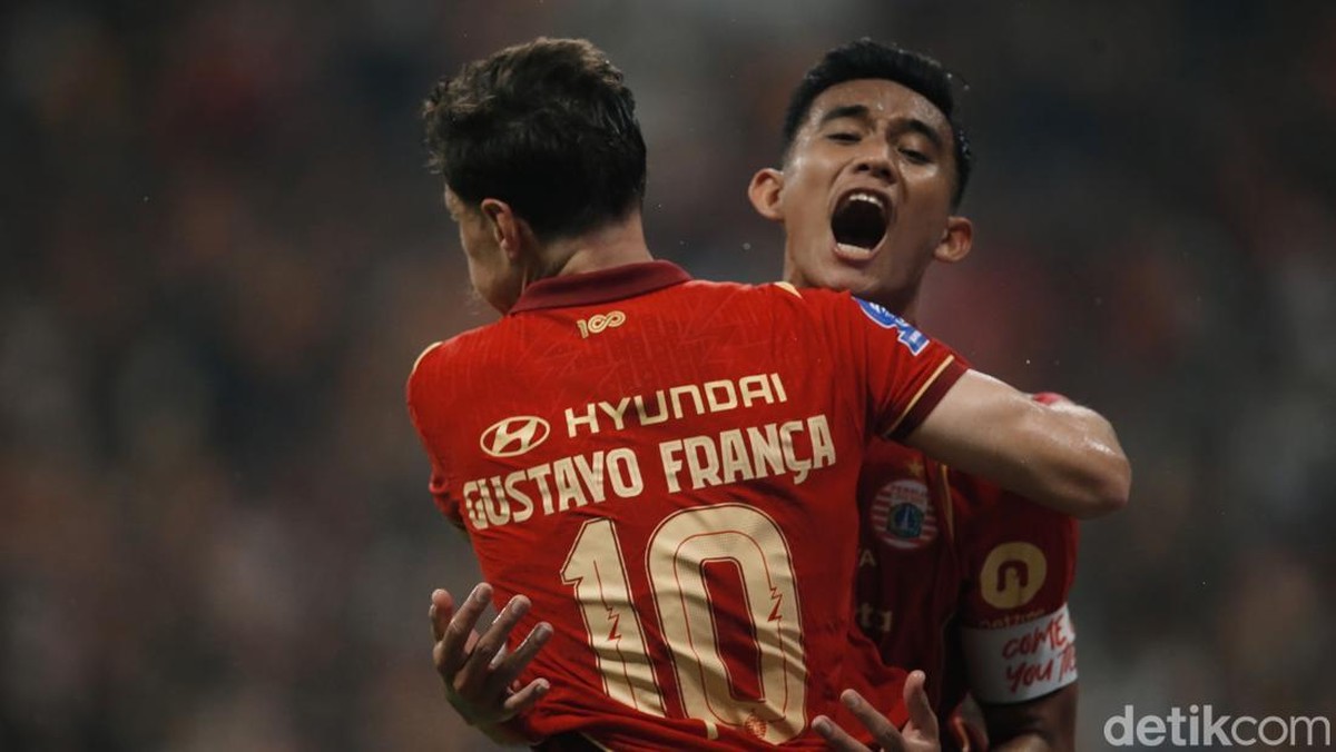Rizky Ridho cs menunjukkan performa lini belakang yang luar biasa saat Persija Jakarta mengalahkan Persita Tangerang 4-0. (Foto: Rifkianto Nugroho)