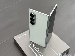 Unboxing Samsung Galaxy Z Fold7 Mint yang Menggoda Unboxing Samsung Galaxy Z Fold7 Mint yang Menggoda