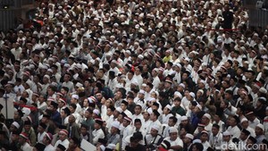 Bakal Dipadati 100 Ribu Jemaah, Kemenag Imbau Peserta Zikir & Doa Kebangsaan Datang Lebih Awal di Monas