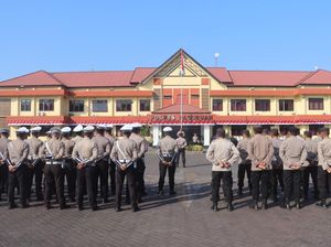 Polres Pasuruan Terjunkan 877 Personel Jadi Polisi RW hingga Pelosok Polres Pasuruan Terjunkan 877 Personel Jadi Polisi RW hingga Pelosok