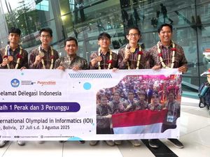 Siswa RI Boyong 4 Medali di Olimpiade Koding Dunia Siswa RI Boyong 4 Medali di Olimpiade Koding Dunia