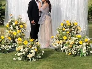 Viral Dekorasi Pernikahan Air Terjun Palsu, Hasilnya Bikin Takjub Viral Dekorasi Pernikahan Air Terjun Palsu, Hasilnya Bikin Takjub