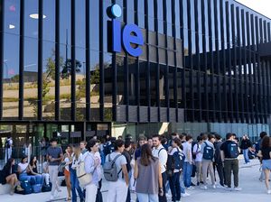Beasiswa LPDP 2025 Masih Dibuka di Kampus Ini, Bisa Kuliah di Spanyol! Beasiswa LPDP 2025 Masih Dibuka di Kampus Ini, Bisa Kuliah di Spanyol!