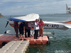 Menhub Luncurkan Seaplane di CPI Makassar: Pemprov Sulsel Pertama Inisiasi