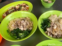 5 Mie Ayam Enak dan Murah Meriah di Tebet, Mulai Rp 20 Ribu Saja