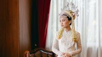 8 Potret Anggun Namira Adjani, Anak Alya Rohali Menikah Berbalut Kebaya Betawi